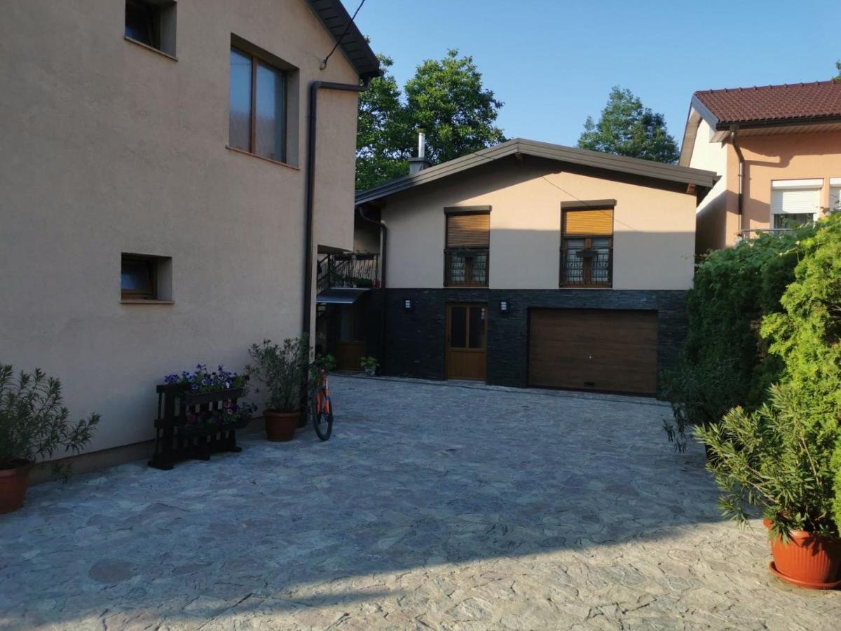 Hotel House Leyla Bihać Zewnętrze zdjęcie